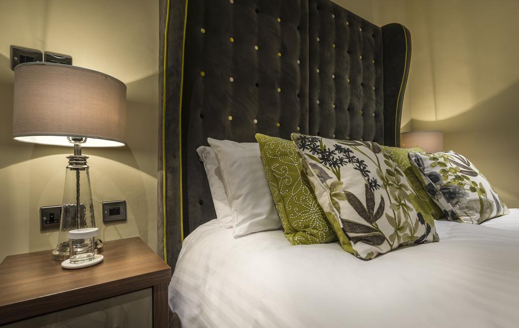 The Golden Fleece Hotel, Thirsk, North Yorkshire 外观 照片