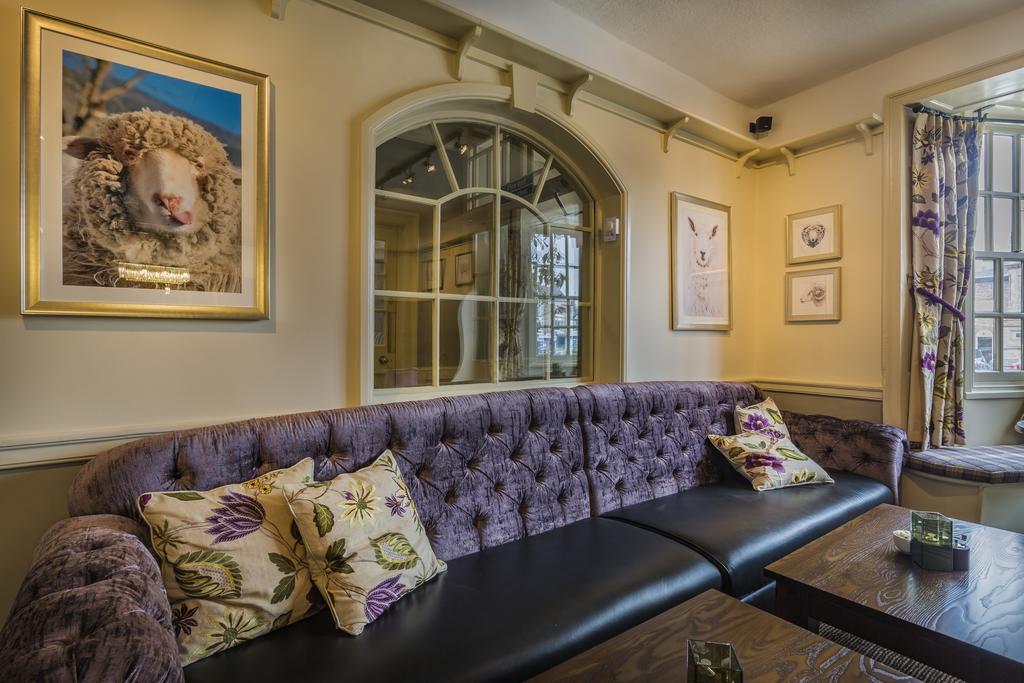 The Golden Fleece Hotel, Thirsk, North Yorkshire 外观 照片
