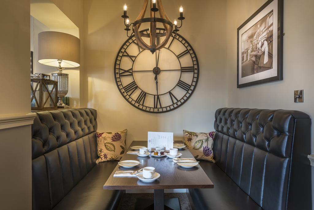 The Golden Fleece Hotel, Thirsk, North Yorkshire 外观 照片
