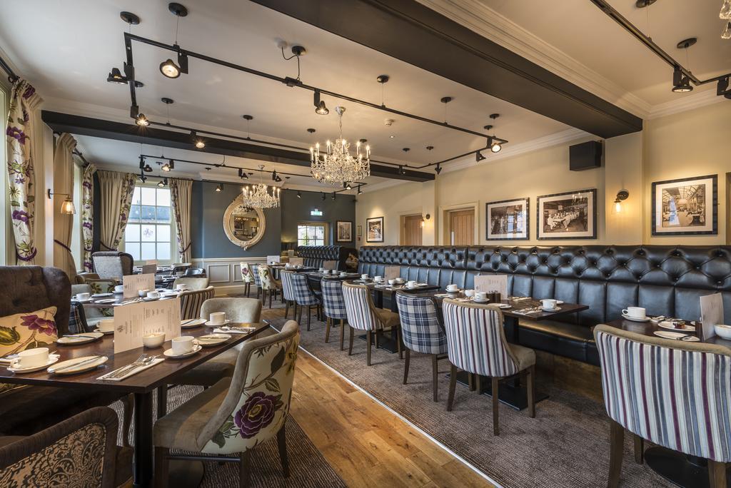 The Golden Fleece Hotel, Thirsk, North Yorkshire 外观 照片