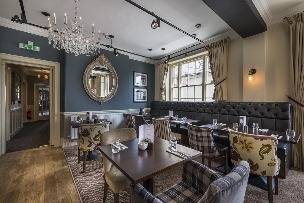 The Golden Fleece Hotel, Thirsk, North Yorkshire 外观 照片