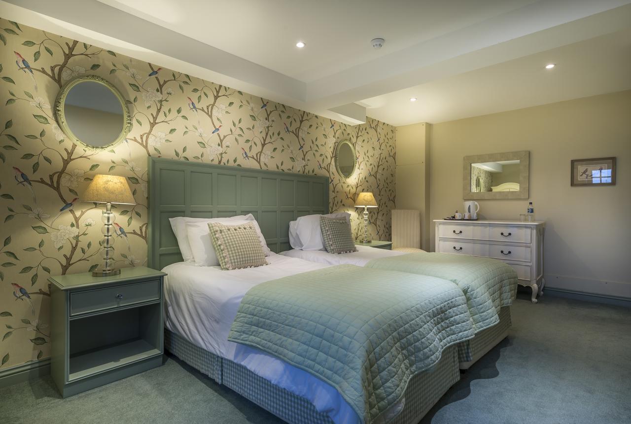 The Golden Fleece Hotel, Thirsk, North Yorkshire 外观 照片